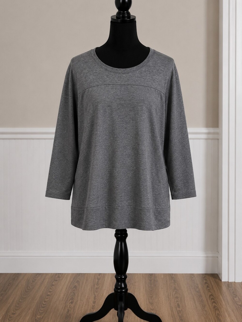 Terra Sky Gray Long-Sleeve Scoop Neck Top